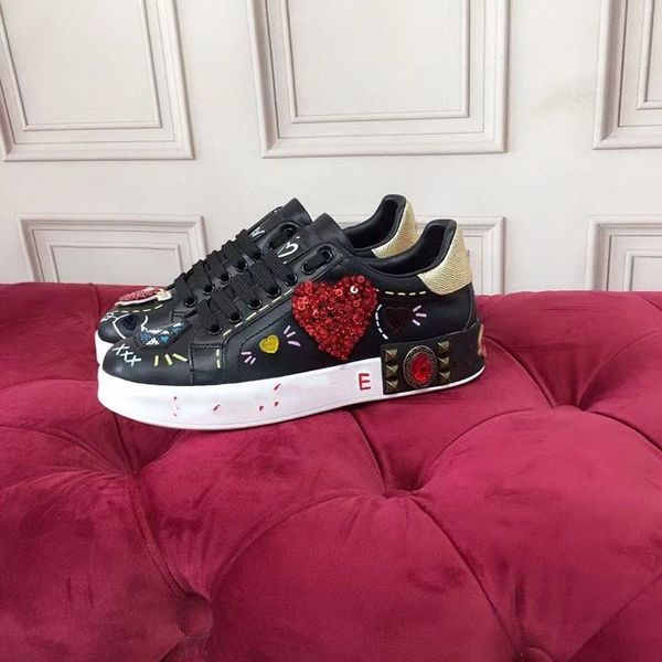 designer ladies luxury casual shoes red pink black breathable wear-resistant sneakers for men women fashion valenti low-leisure flat outdoor, Red;white
designer ladies luxury casual shoes red pink black breathable wear-resistant sneakers for men women fashion valenti low-leisure flat outdoor, Red;white