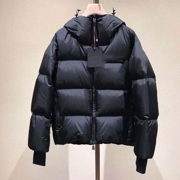 men's down parkas winter letter printing men's down jacket fashion hooded warm parka jacket men windproof cuffs black white jacket 
men's down parkas winter letter printing men's down jacket fashion hooded warm parka jacket men windproof cuffs black white jacket