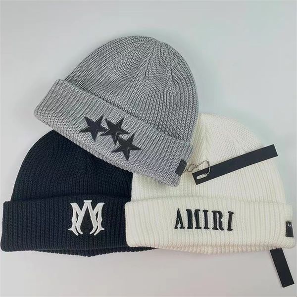 new 2023 warm beanie skull caps designer knitted hat popular winter hats classic letter print caps, Blue;gray
new 2023 warm beanie skull caps designer knitted hat popular winter hats classic letter print caps, Blue;gray