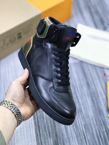2023 latest luxurys designer boots men black autumn and winter boots fashion cowhide sheepskin lining anti slip wear resistant 39-45 -g102
2023 latest luxurys designer boots men black autumn and winter boots fashion cowhide sheepskin lining anti slip wear resistant 39-45 -g102