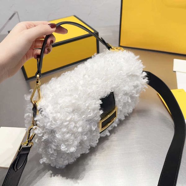 designer bags purses shoulder bag baguette womens luxury handbag flap fashion square messenger crossbody bags 221111
designer bags purses shoulder bag baguette womens luxury handbag flap fashion square messenger crossbody bags 221111