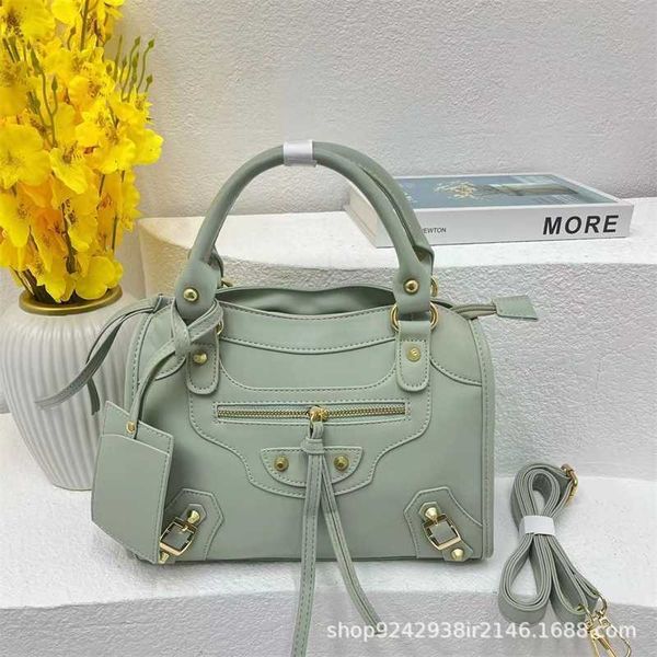 designer luxury for womens bags handbag b-shaped paris single shoulder messenger fashion square gift shoulder oblique span wallet versatile
designer luxury for womens bags handbag b-shaped paris single shoulder messenger fashion square gift shoulder oblique span wallet versatile