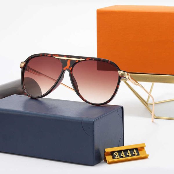 classic sunglasses designer aviator oval luxury sunglasses men and women casual fashion glasses summer outdoor driving uv400 goggles with or, White;black
classic sunglasses designer aviator oval luxury sunglasses men and women casual fashion glasses summer outdoor driving uv400 goggles with or, White;black