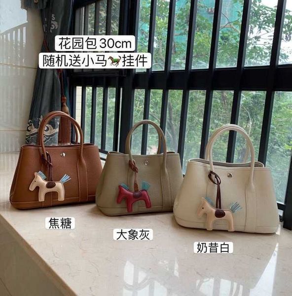 designer herme handbags net red female minority large capacity garden 30cm head leather single shoulder messenger portable womens wm
designer herme handbags net red female minority large capacity garden 30cm head leather single shoulder messenger portable womens wm