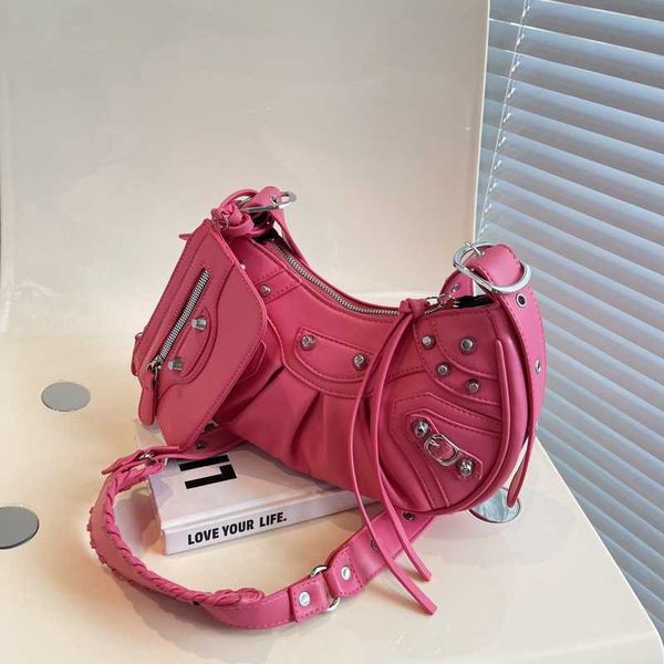 designer luxury for womens bags handbag b-shaped paris single shoulder messenger fashion square gift shoulder oblique span wallet versatile
designer luxury for womens bags handbag b-shaped paris single shoulder messenger fashion square gift shoulder oblique span wallet versatile