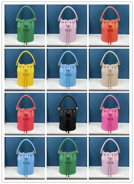 2023 new lettering bag fashion the tote bag for women clutch handbag luxury brand designer lacing strap shoulder crossbody package evening b
2023 new lettering bag fashion the tote bag for women clutch handbag luxury brand designer lacing strap shoulder crossbody package evening b