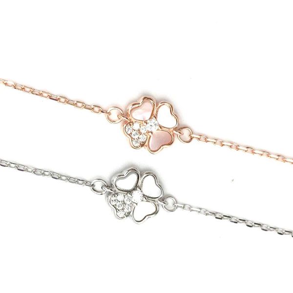 charm bracelets pendant necklaces 2022 fashion jewelry 925 sterling sier 18k gold plated four leaf clovers bracelet women, Golden;silver
charm bracelets pendant necklaces 2022 fashion jewelry 925 sterling sier 18k gold plated four leaf clovers bracelet women, Golden;silver