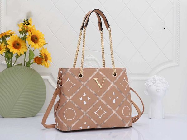 designers luxury bags for womens louiseity 1 viutonity handbags lvs crossbody shoulder the tote bag multicolour capacity versatile 7a wallet
designers luxury bags for womens louiseity 1 viutonity handbags lvs crossbody shoulder the tote bag multicolour capacity versatile 7a wallet