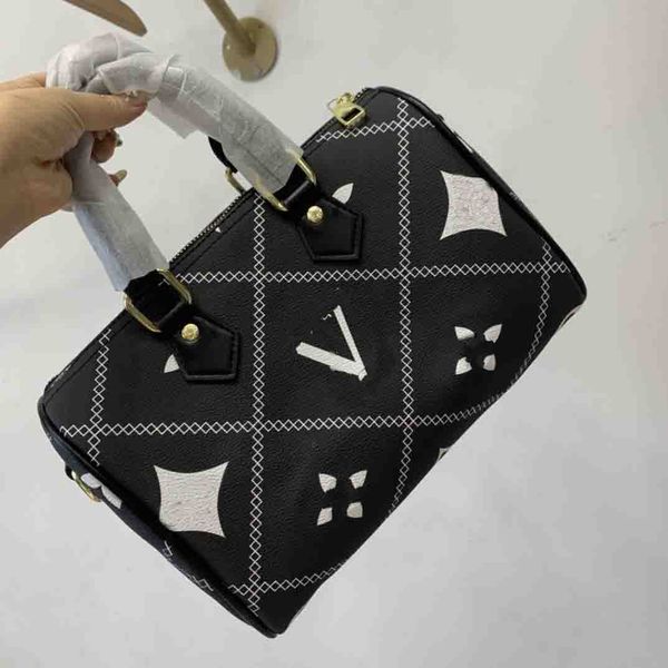 designers luxury bags for womens louiseity 1 viutonity handbags lvs crossbody shoulder the tote bag multicolour capacity versatile 7a wallet
designers luxury bags for womens louiseity 1 viutonity handbags lvs crossbody shoulder the tote bag multicolour capacity versatile 7a wallet