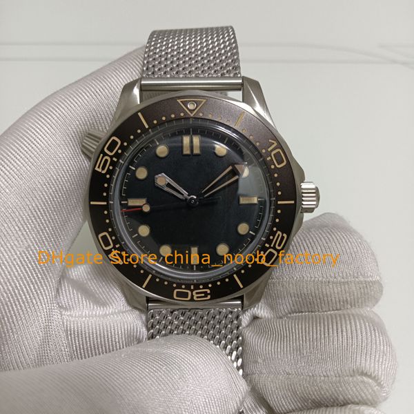 wristwatches automatic watches men 42mm 007 no time to die titanium naiad lock clasp spectre vs cal.8806 movement men vsf factory sport watc, Slivery;brown
wristwatches automatic watches men 42mm 007 no time to die titanium naiad lock clasp spectre vs cal.8806 movement men vsf factory sport watc, Slivery;brown