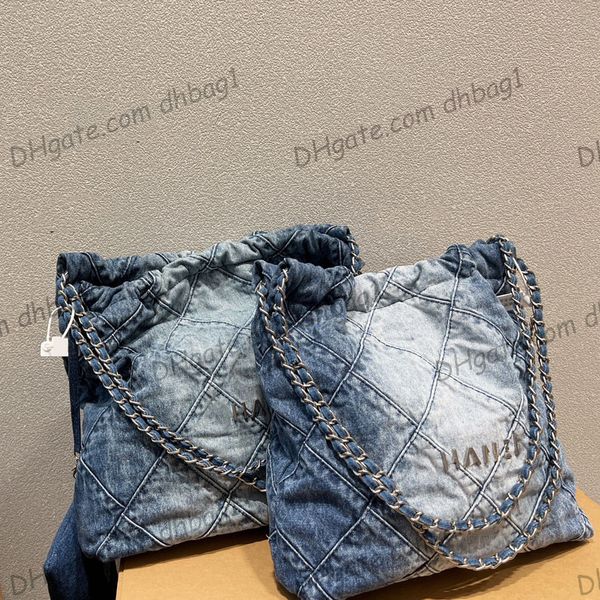 womens designer 22 denim shopping bags with coin charms silver meatl hardware matelasse chain shoulder purse large capacity outdoor sacoche
womens designer 22 denim shopping bags with coin charms silver meatl hardware matelasse chain shoulder purse large capacity outdoor sacoche
