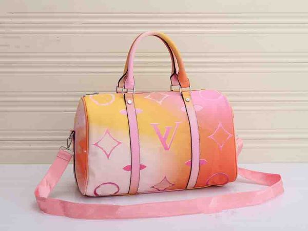 designers luxury bags for womens louiseity 1 viutonity handbags lvs crossbody shoulder the tote bag multicolour capacity versatile 7a wallet
designers luxury bags for womens louiseity 1 viutonity handbags lvs crossbody shoulder the tote bag multicolour capacity versatile 7a wallet
