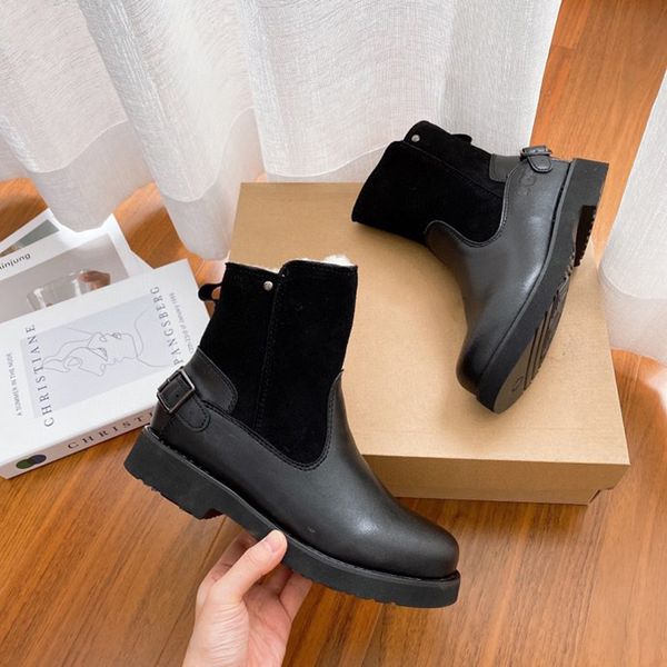 luxury brand boot designer ankle boots winter snow woman boots velvet lining leather fur casual shoes sneakers by 1978 s254 004, Black
luxury brand boot designer ankle boots winter snow woman boots velvet lining leather fur casual shoes sneakers by 1978 s254 004, Black