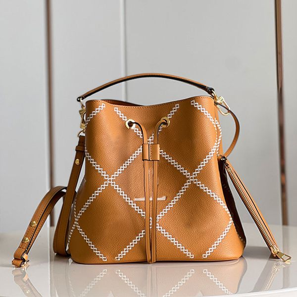 7a neonoe m46023 drawstring lady medium bucket bags fashion embossed letters handbags mini zipper pocket adjustable shoulder strap 26cm comp
7a neonoe m46023 drawstring lady medium bucket bags fashion embossed letters handbags mini zipper pocket adjustable shoulder strap 26cm comp