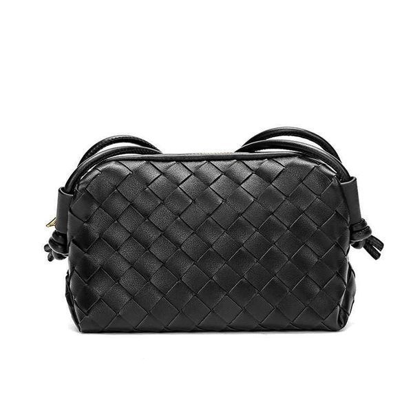 hbp spring and summer bag 2022 new woven leather bag female messenger bags small square bagi versatile soft single shoulder bagl
hbp spring and summer bag 2022 new woven leather bag female messenger bags small square bagi versatile soft single shoulder bagl