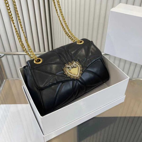 black dg shoulder bags purses for women designer cross body sling bag soft sheepskin chain handbag messenger wallet luxury ladies satchel ba
black dg shoulder bags purses for women designer cross body sling bag soft sheepskin chain handbag messenger wallet luxury ladies satchel ba