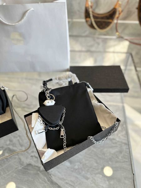 mini tote bags nylon fabric luxury designer handbag shoulder bag fashion crossbody bag with pendant black purse messenger
mini tote bags nylon fabric luxury designer handbag shoulder bag fashion crossbody bag with pendant black purse messenger