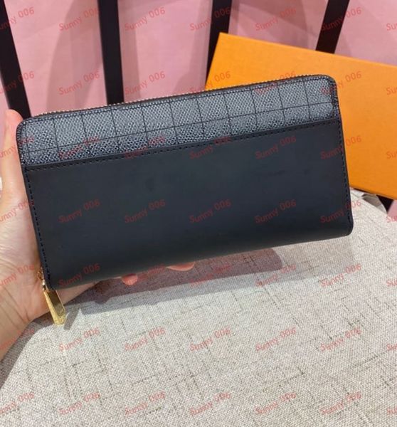 designer purses long women wallet clutch bag zipper banknote purse luxury passport holder cards bags printed grid design, Red;black
designer purses long women wallet clutch bag zipper banknote purse luxury passport holder cards bags printed grid design, Red;black