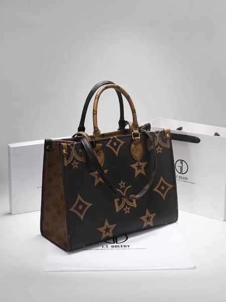 fashion designers onthego handbag luxurys bags handbags ladies shoulder bag patent leather diamond evening cross body
fashion designers onthego handbag luxurys bags handbags ladies shoulder bag patent leather diamond evening cross body