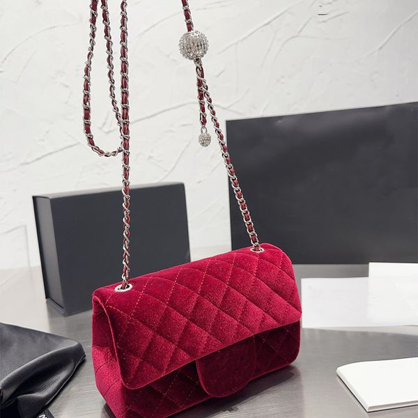 fashion luxury designer bags women the tote bag handbag shopping bags purses crossbody dinner wallet designers totes chain beads velour diam
fashion luxury designer bags women the tote bag handbag shopping bags purses crossbody dinner wallet designers totes chain beads velour diam