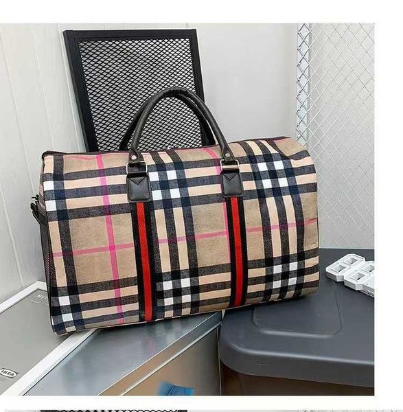 design bag new large capacity travel for men and women's business luggage boarding wholesale retail
design bag new large capacity travel for men and women's business luggage boarding wholesale retail
