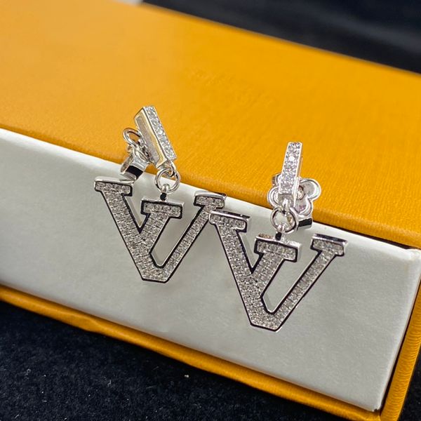 designer fashion earrings for women luxury womans diamond earring explosive stylish all match earrings classic vintage premium hoop earring, Golden;silver
designer fashion earrings for women luxury womans diamond earring explosive stylish all match earrings classic vintage premium hoop earring, Golden;silver