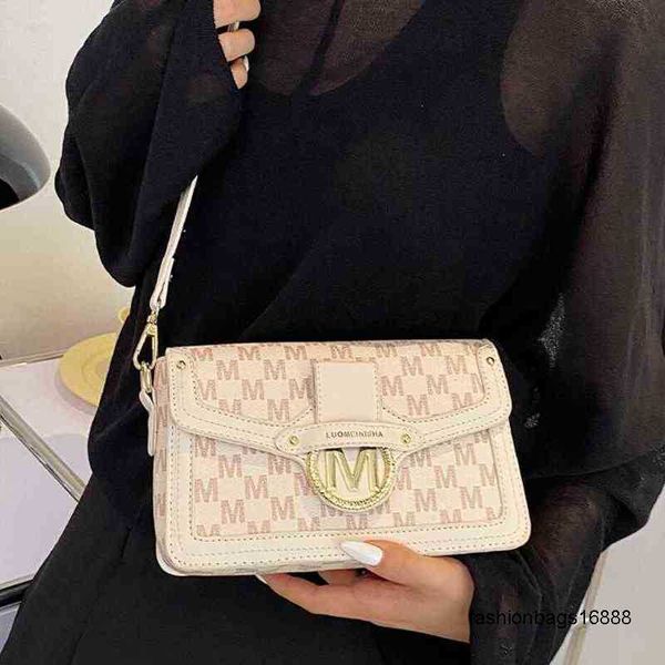 quality leather women's designer handbag luxury brand square underarm bag travel shoulder messenger bag 2022
quality leather women's designer handbag luxury brand square underarm bag travel shoulder messenger bag 2022