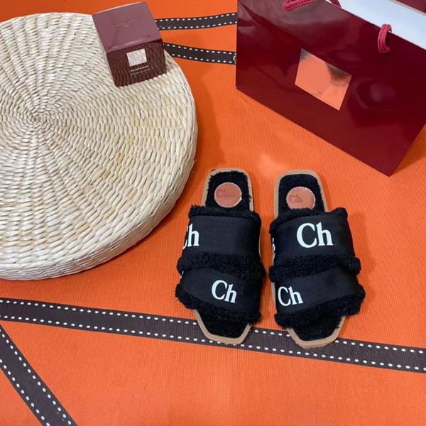 designer slippers women slides new fashion winter flat heel slippers open-toed embroidery letter flip flops soft wool no-slip sandales warm, Black
designer slippers women slides new fashion winter flat heel slippers open-toed embroidery letter flip flops soft wool no-slip sandales warm, Black