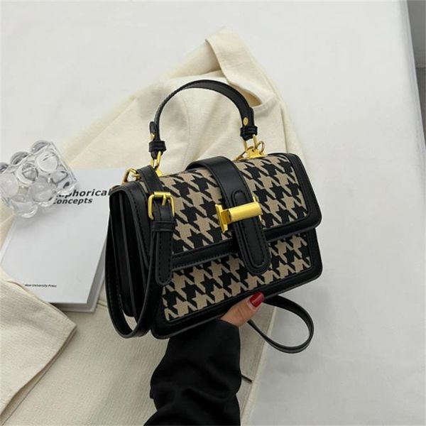 designer totes bags luxury fashion women shoulder bag crossbody bags handbags ladies messenger purses vintage square wallet wholesale
designer totes bags luxury fashion women shoulder bag crossbody bags handbags ladies messenger purses vintage square wallet wholesale