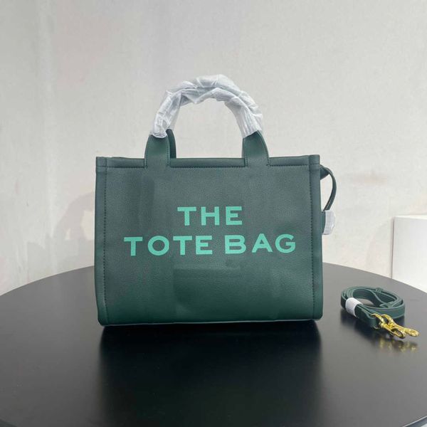 mbag marc totes the tote bag designer leather purse handbag women large capacity shoulder casual shopping bags purses s 221111
mbag marc totes the tote bag designer leather purse handbag women large capacity shoulder casual shopping bags purses s 221111