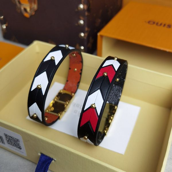 designer letter bracelets luxury brand old flower calfskin bracelets men and women fashion bangle everyday accessories party wedding valenti, Golden;silver
designer letter bracelets luxury brand old flower calfskin bracelets men and women fashion bangle everyday accessories party wedding valenti, Golden;silver