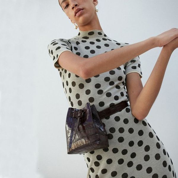 waist bag leather fanny pack fashion bucket belt small shoulder serpentine female phone purse chest 221118
waist bag leather fanny pack fashion bucket belt small shoulder serpentine female phone purse chest 221118
