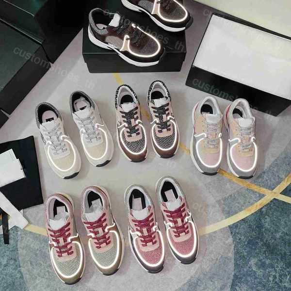 shoes designer reflective luxury calfskin mesh sneakers trainers braided stripe winter fall women vintage platform round toe 35-46
shoes designer reflective luxury calfskin mesh sneakers trainers braided stripe winter fall women vintage platform round toe 35-46