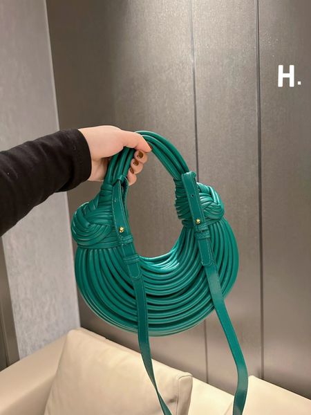 luxury designers bags women shoulder bag double knot handbag messenger totes fashion handbags classic crossbody bag clutch purse
luxury designers bags women shoulder bag double knot handbag messenger totes fashion handbags classic crossbody bag clutch purse