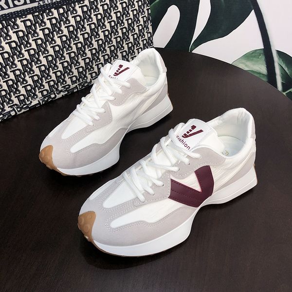 dress shoes spring autumn women luxury sports color block trendy soft sole casual couple sneakers zapatos de mujer44 221118, Black
dress shoes spring autumn women luxury sports color block trendy soft sole casual couple sneakers zapatos de mujer44 221118, Black