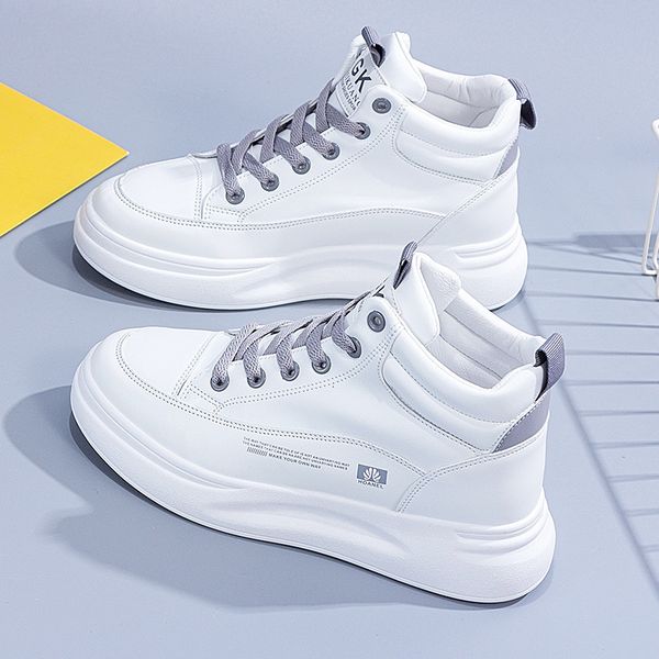 dress shoes fashion white shoes high autumn korean style breathable casual thick sole 221118, Black
dress shoes fashion white shoes high autumn korean style breathable casual thick sole 221118, Black