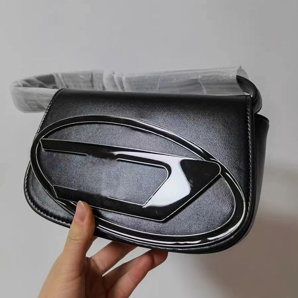 shoulder bags luxury women handle handbags purse designer leather underarm flap denim bag fashion handbags 2 sizes 2023
shoulder bags luxury women handle handbags purse designer leather underarm flap denim bag fashion handbags 2 sizes 2023