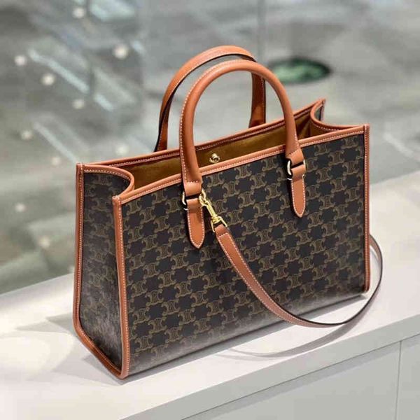women's bag autumn and winter 2022 new triumph arch old flower portable tote large capacity fashion one shoulder crossbody
women's bag autumn and winter 2022 new triumph arch old flower portable tote large capacity fashion one shoulder crossbody
