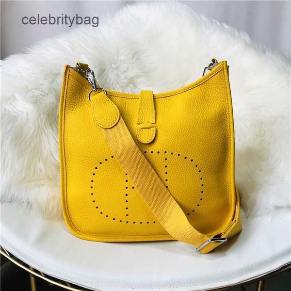 factory designer h ermes shoulder bags evelynn 2023 new fashion womens bag with cut out and perforated leather on the handbags crossbody has
factory designer h ermes shoulder bags evelynn 2023 new fashion womens bag with cut out and perforated leather on the handbags crossbody has