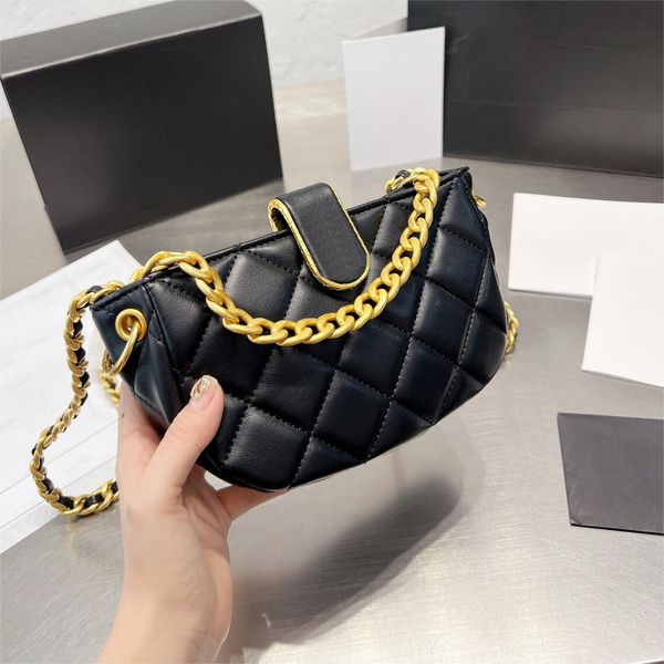 chain bag black shoulder chain casual totes plain plaid shopping bags diamond lattice evening luxury designer handbags open famous interior
chain bag black shoulder chain casual totes plain plaid shopping bags diamond lattice evening luxury designer handbags open famous interior