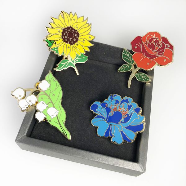 chinese enamel red rose blue flower brooches for women gifts high end gild badge accessories vintage decorative pins for clothes, Gray
chinese enamel red rose blue flower brooches for women gifts high end gild badge accessories vintage decorative pins for clothes, Gray