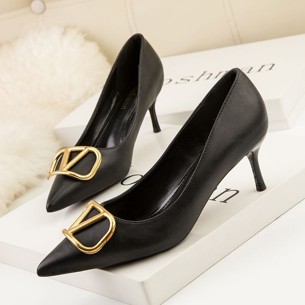 dress shoes women heels fashion high heel shoes ladies office party wedding shoes classic pumps female stiletto white black plus size 221118
dress shoes women heels fashion high heel shoes ladies office party wedding shoes classic pumps female stiletto white black plus size 221118