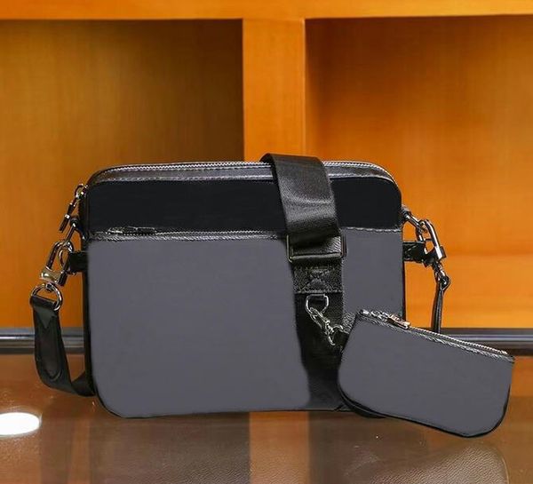 designer shoulder bags cross body luxury man trio messenger bag satchels 3 piece set satchel handbag composite package backpack sacoche
designer shoulder bags cross body luxury man trio messenger bag satchels 3 piece set satchel handbag composite package backpack sacoche
