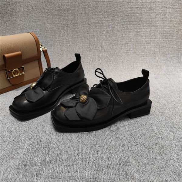 dress shoes british flower small leather shoes for women winter plush flats square toe thick heels loafers floral lace up oxfords woman 2211, Black
dress shoes british flower small leather shoes for women winter plush flats square toe thick heels loafers floral lace up oxfords woman 2211, Black