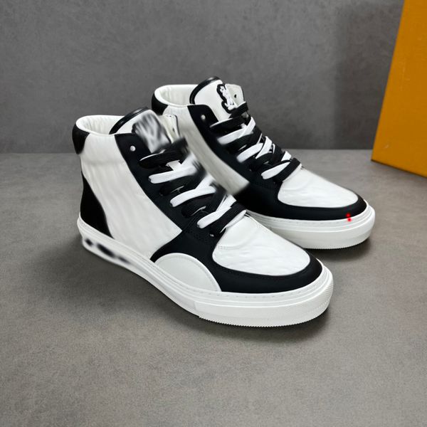 2023 men snow boots mens boots classic short keep warm with card dust bag tag sell aus booties -h1029, Black
2023 men snow boots mens boots classic short keep warm with card dust bag tag sell aus booties -h1029, Black