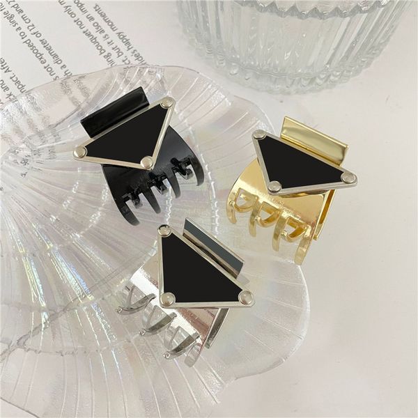 designer triangle hair grab clips ladies ponytail clip temperament women side clip accessories wholesale, Golden;silver
designer triangle hair grab clips ladies ponytail clip temperament women side clip accessories wholesale, Golden;silver