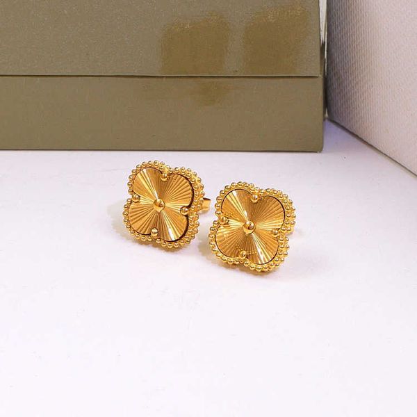 designer stud luxury earrings four-leaf cleef womens fashion 18k gold earring jewelry 13i16, Golden;silver
designer stud luxury earrings four-leaf cleef womens fashion 18k gold earring jewelry 13i16, Golden;silver
