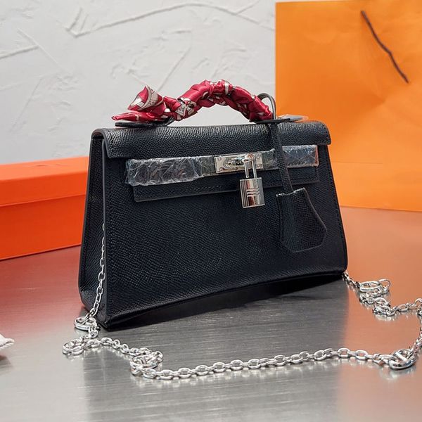 handbags totes shopping bag women cross body shoulder bags handbag purse metal lock grain of palm large capacity pouch removable straps
handbags totes shopping bag women cross body shoulder bags handbag purse metal lock grain of palm large capacity pouch removable straps