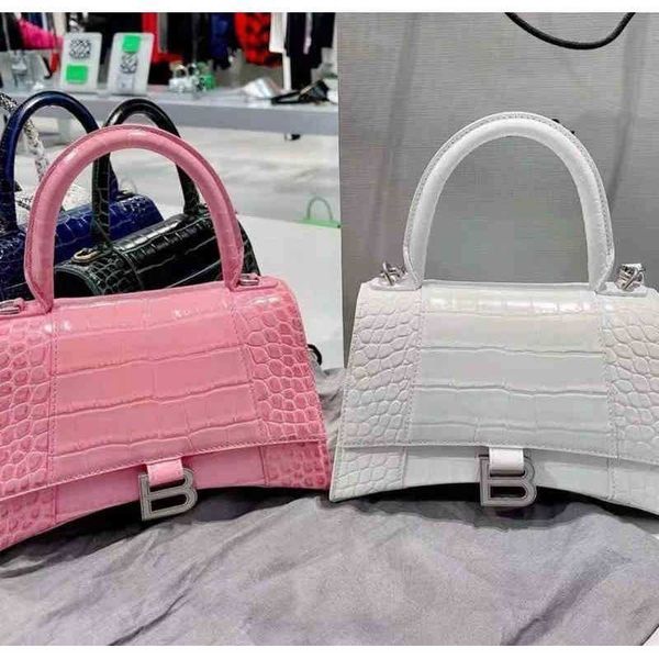 designer luxury balencigass bag star's bags 2022 fashionhourglass versatile family crocodile b-shaped
designer luxury balencigass bag star's bags 2022 fashionhourglass versatile family crocodile b-shaped