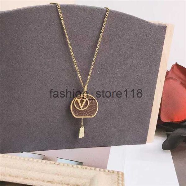 sale pendant luxurys necklaces fashion for man woman designers brand jewelry mens womens highly quality model optional with, Silver
sale pendant luxurys necklaces fashion for man woman designers brand jewelry mens womens highly quality model optional with, Silver